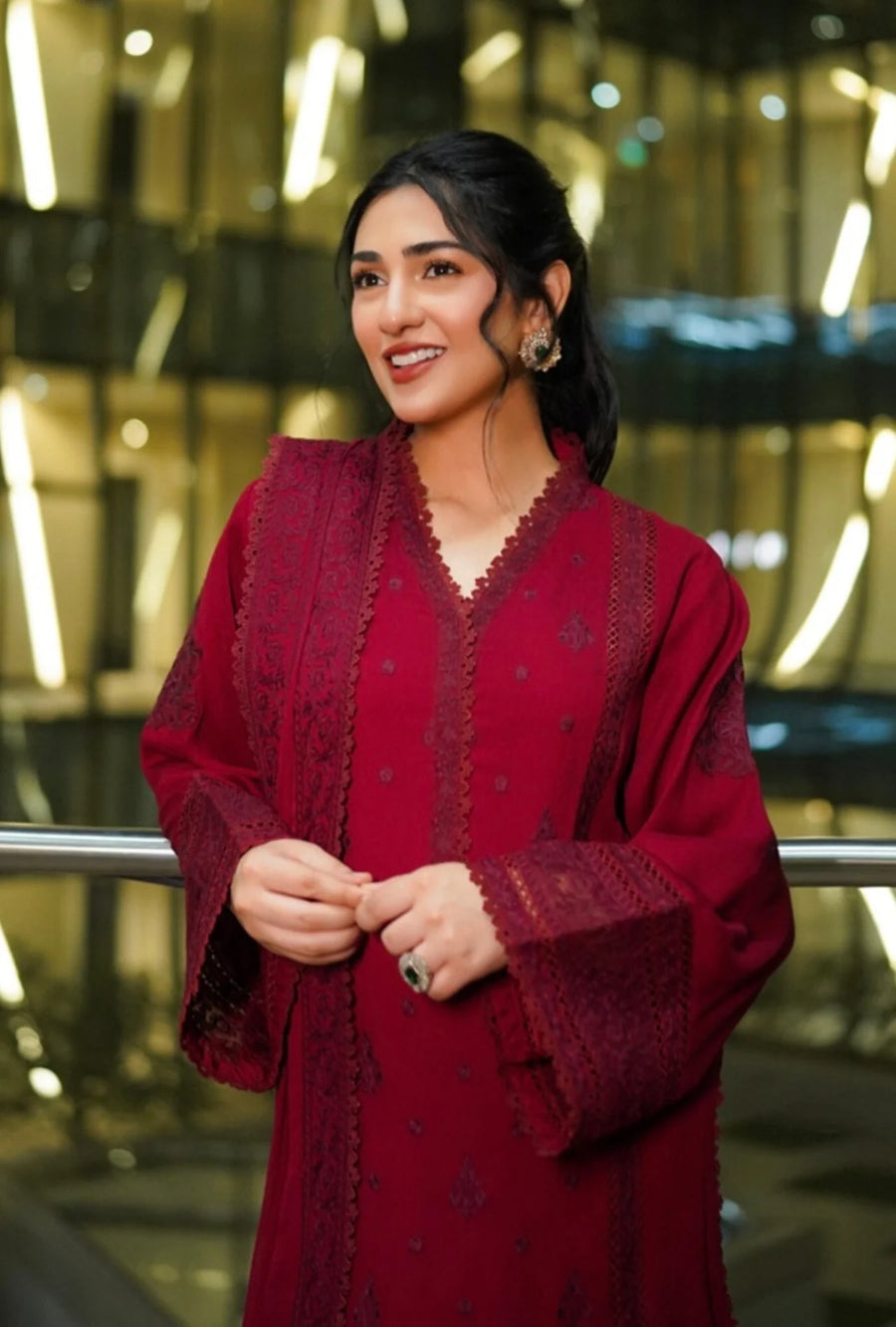Embroidered Lawn 3pc Dress