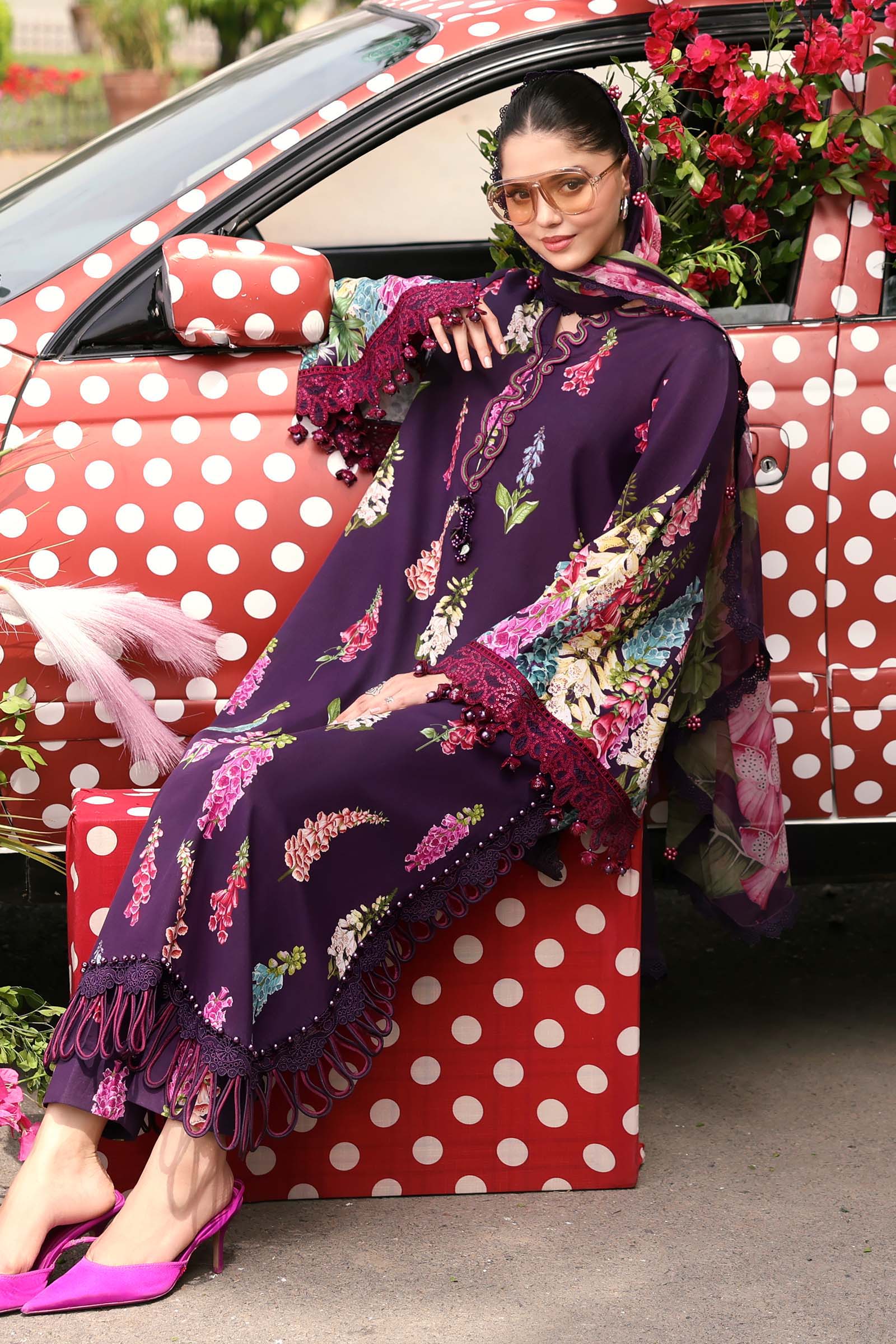 Embroidered Lawn 3pc Dress