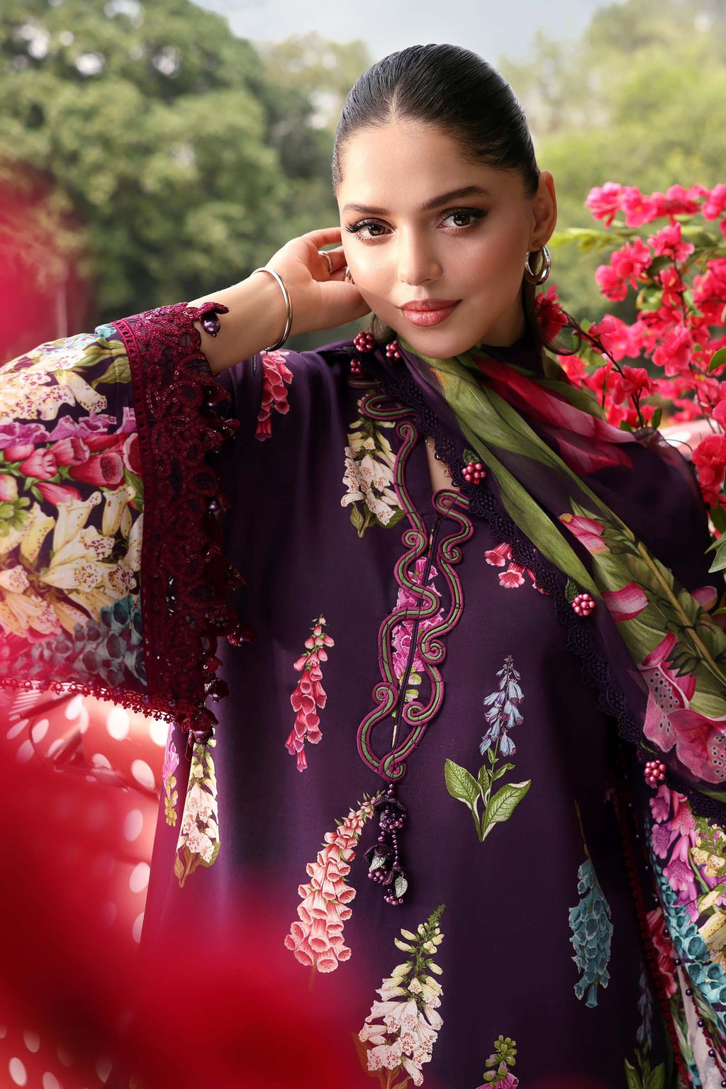 Embroidered Lawn 3pc Dress