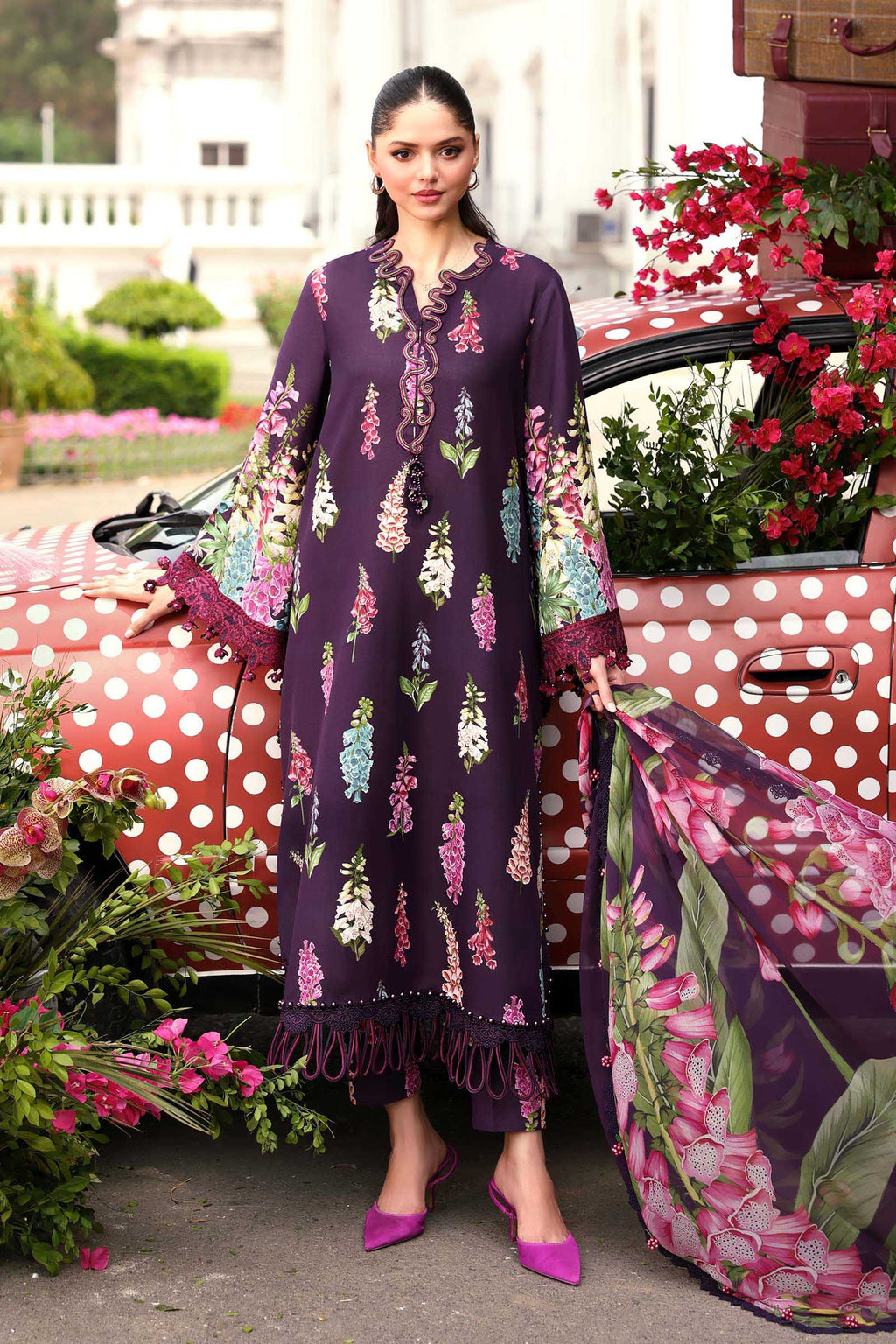 Embroidered Lawn 3pc Dress