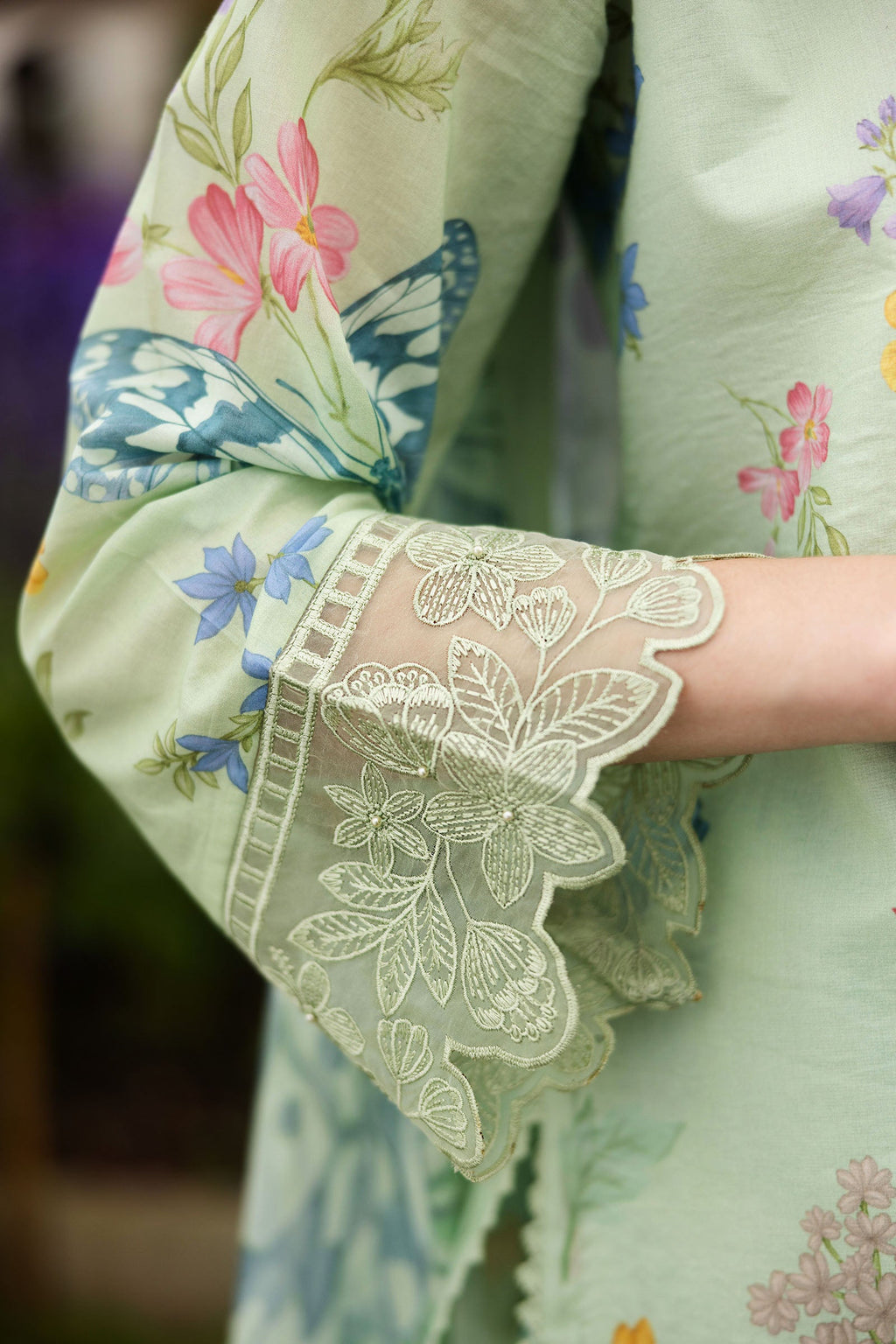 Embroidered Lawn 3PC Dress