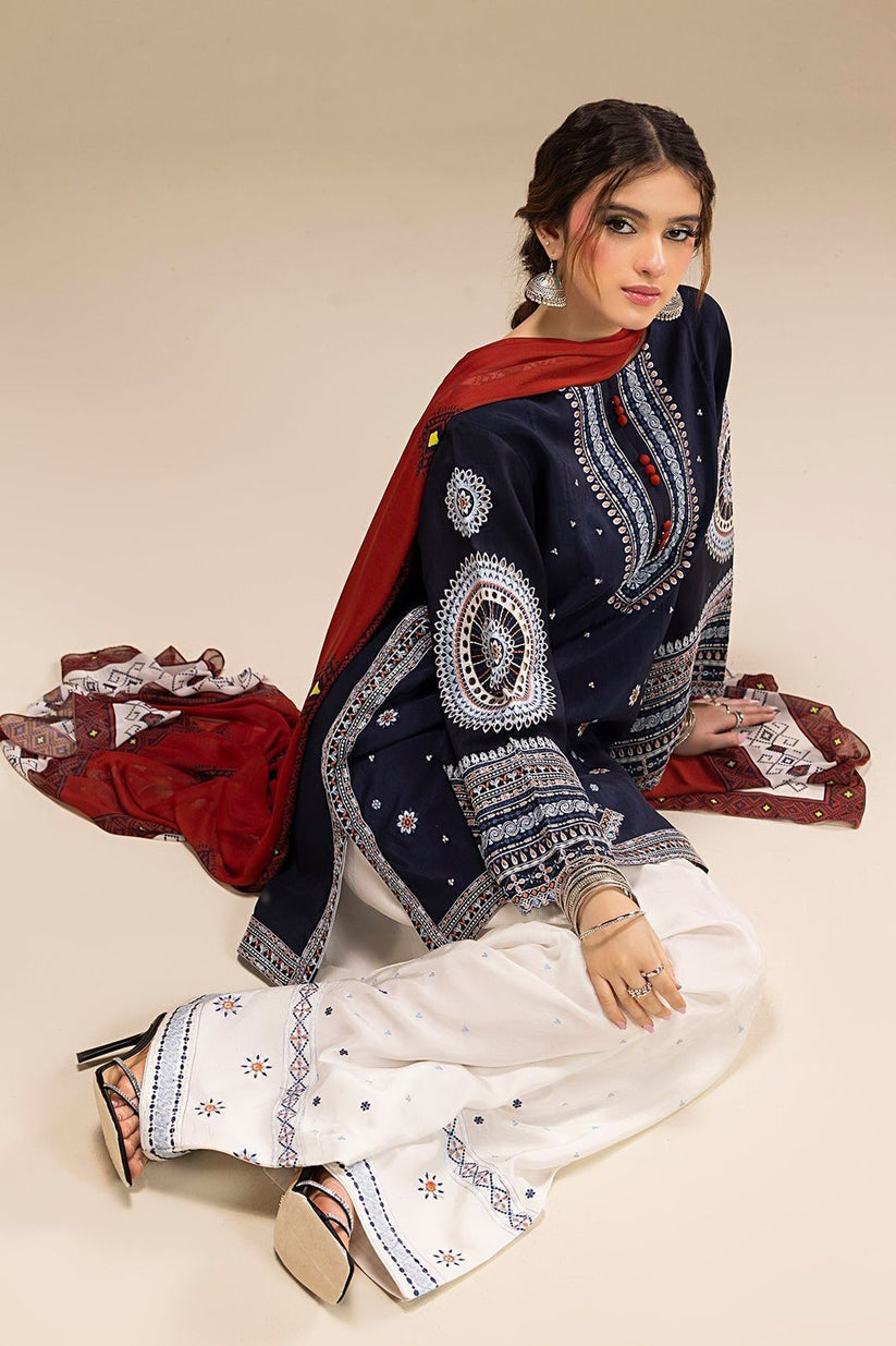 Unstitch 3pc Lawn Dress With Digital Print Shawl