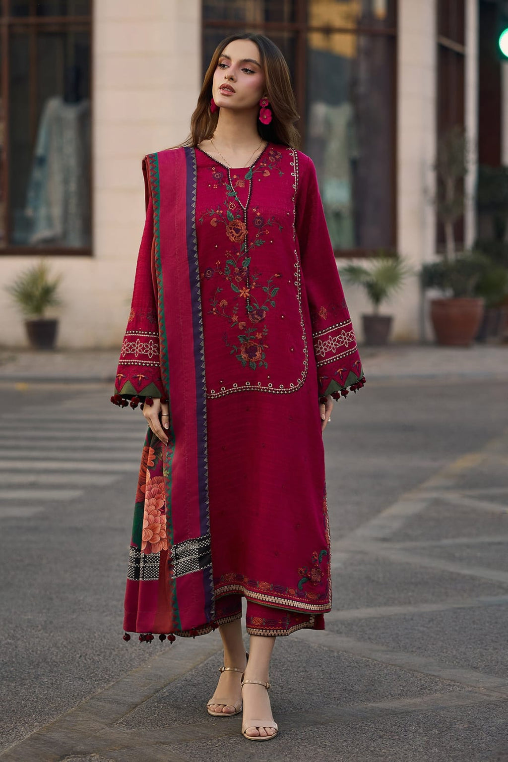 Full Embroidered Lawn 3PC